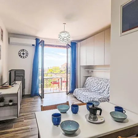 Appartamento Titti E Giba By Interhome Costarainera